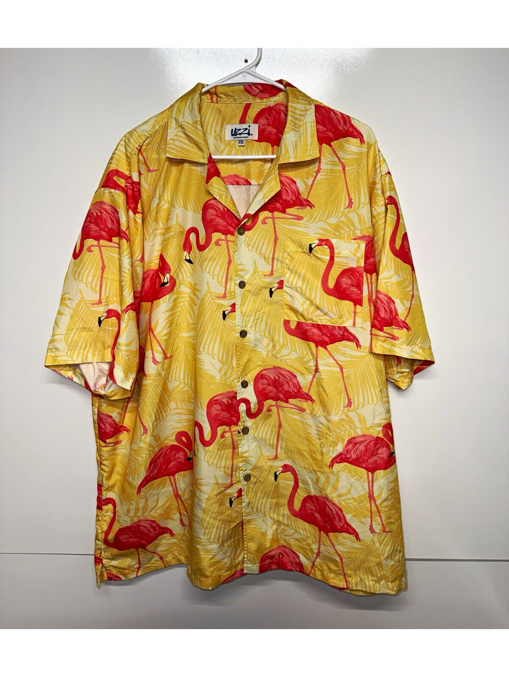 Uzzi Men's 2XL Tropical Graphic Print Short Sleeve Button-Up Shirt Yellow Pink